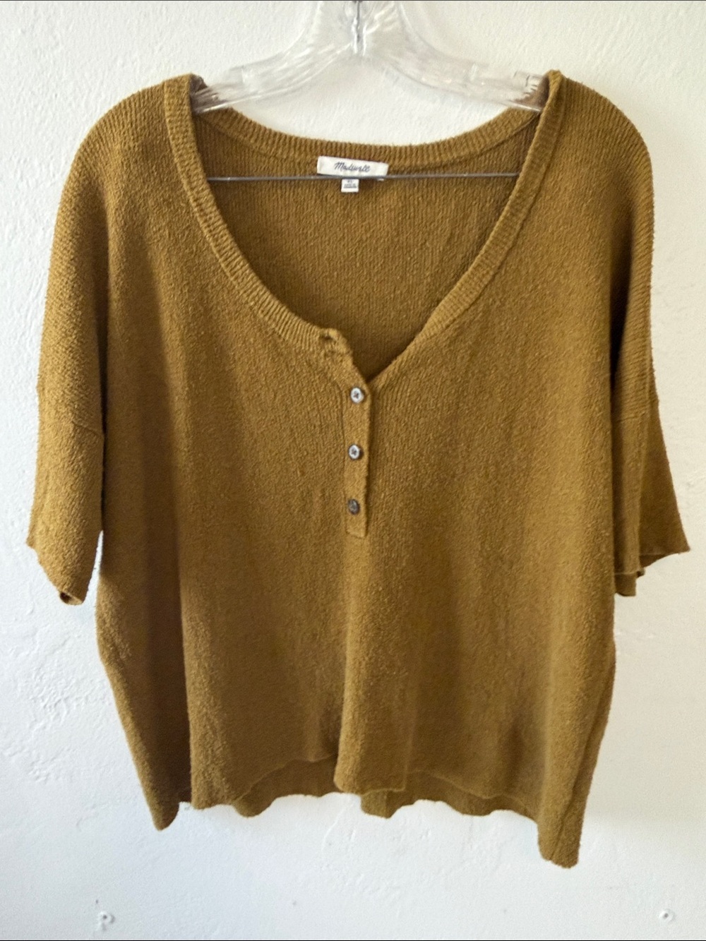 Madewell Short-Sleeve V-Neck Henley Sweater in Mustard